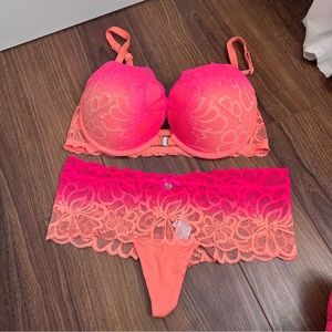 LaSenza matching set